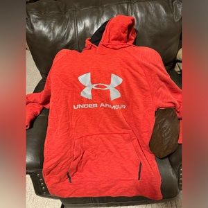 Men’s Large Under Armour Hoodie